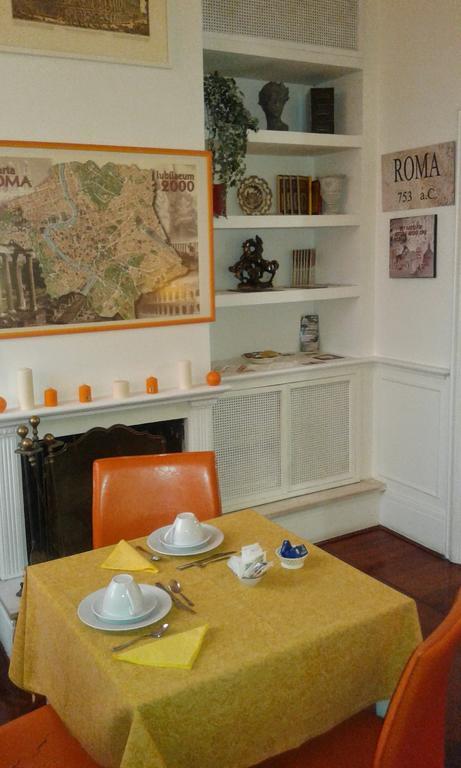 Accommodation Roma Imperiale Екстер'єр фото