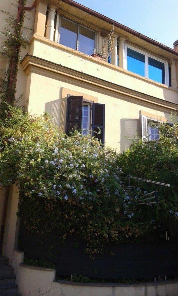 Accommodation Roma Imperiale Екстер'єр фото