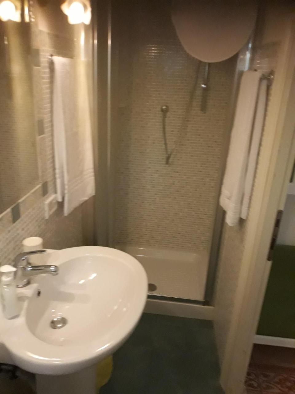 Accommodation Roma Imperiale Екстер'єр фото